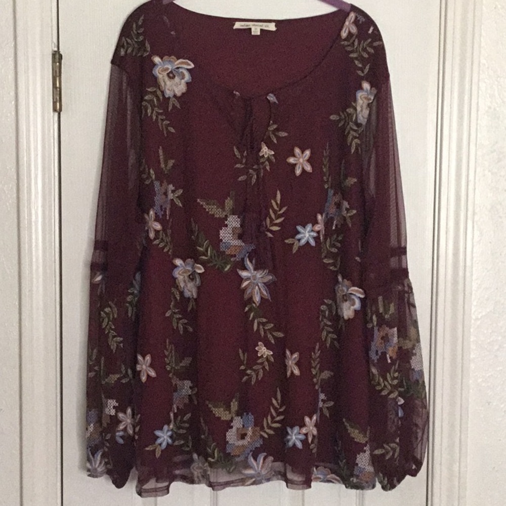 NWOT Indigo Thread Company Women’s Long Sleeve Top